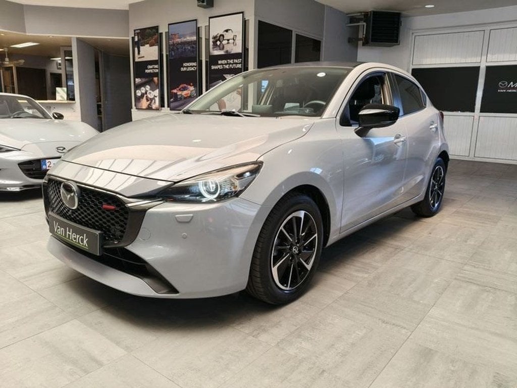 Mazda 2 1.5 SKY-G Homura AKA automaat - mild hybrid, Autos, Mazda, Argent ou Gris, Achat, 90 ch, Euro 6