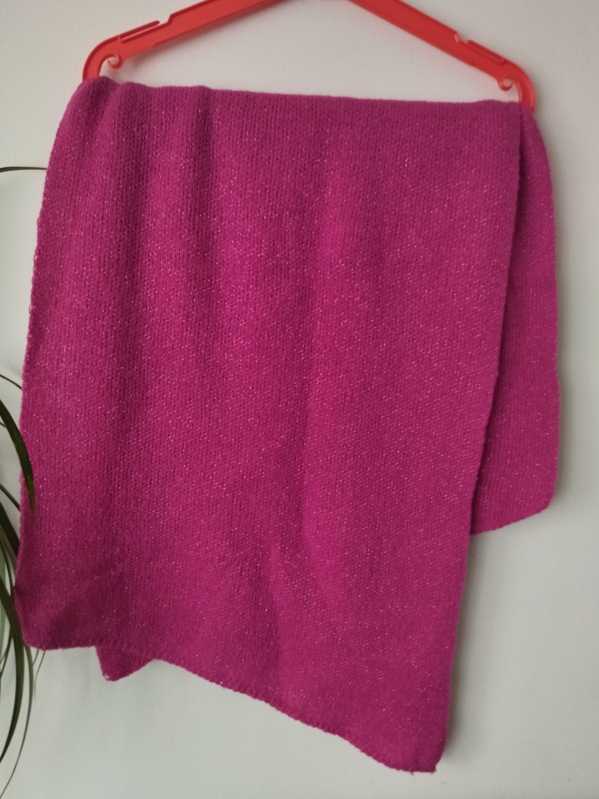 Écharpe neuve maxi châle en maille fuchsia pailletée 210cm, Enlèvement ou Envoi, Neuf, Écharpe