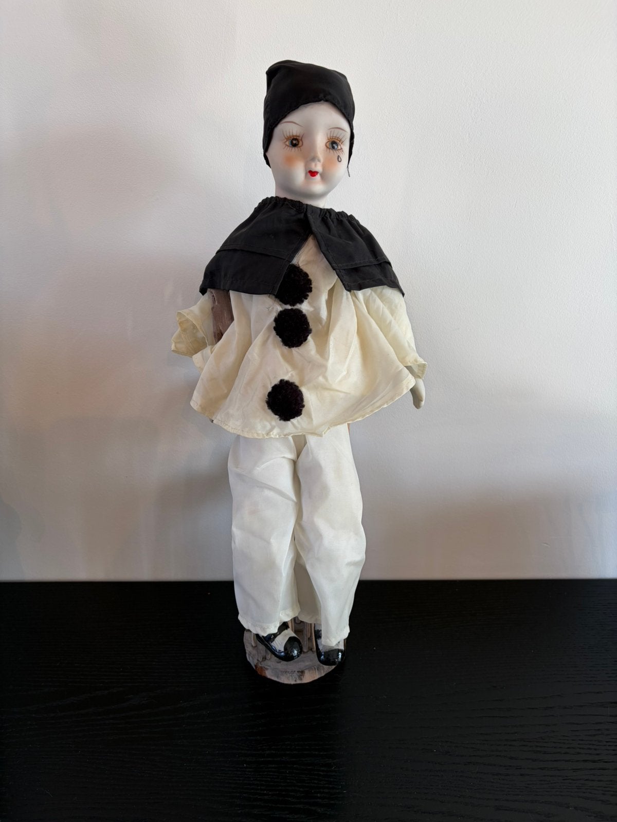 poupée de collection vintage r Pierrot  en porcelaine, Enlèvement ou Envoi, Comme neuf, Humain