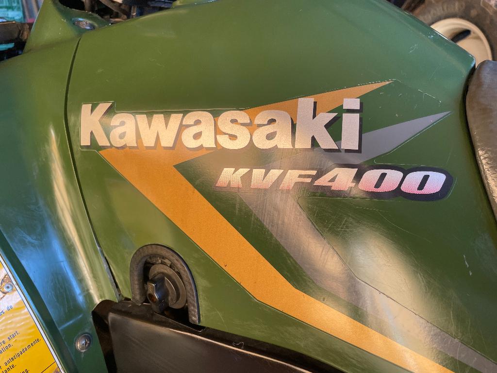 Quad Kawasaki kVF 400, Motoren, 2 cilinders, 400 cc