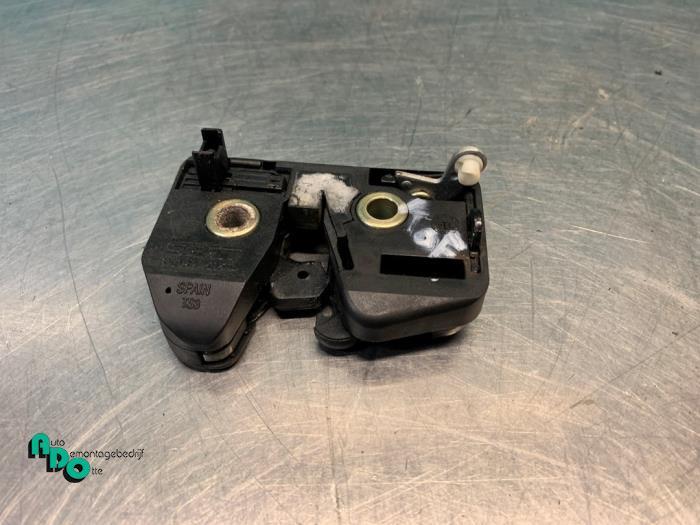 Mécanique de verrouillage hayon d'un Seat Arosa (Arosa 00-), -, 3 mois de garantie, Utilisé, -
