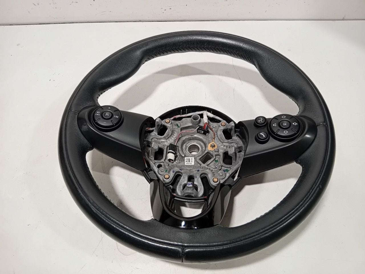 Stuur Mini Mini, Onderdelen@venauto.nl, Van der Ven Autorecycling B.V., Ettenseweg 76, 4706 PB Roosendaal, The Netherlands, Enlèvement ou Envoi