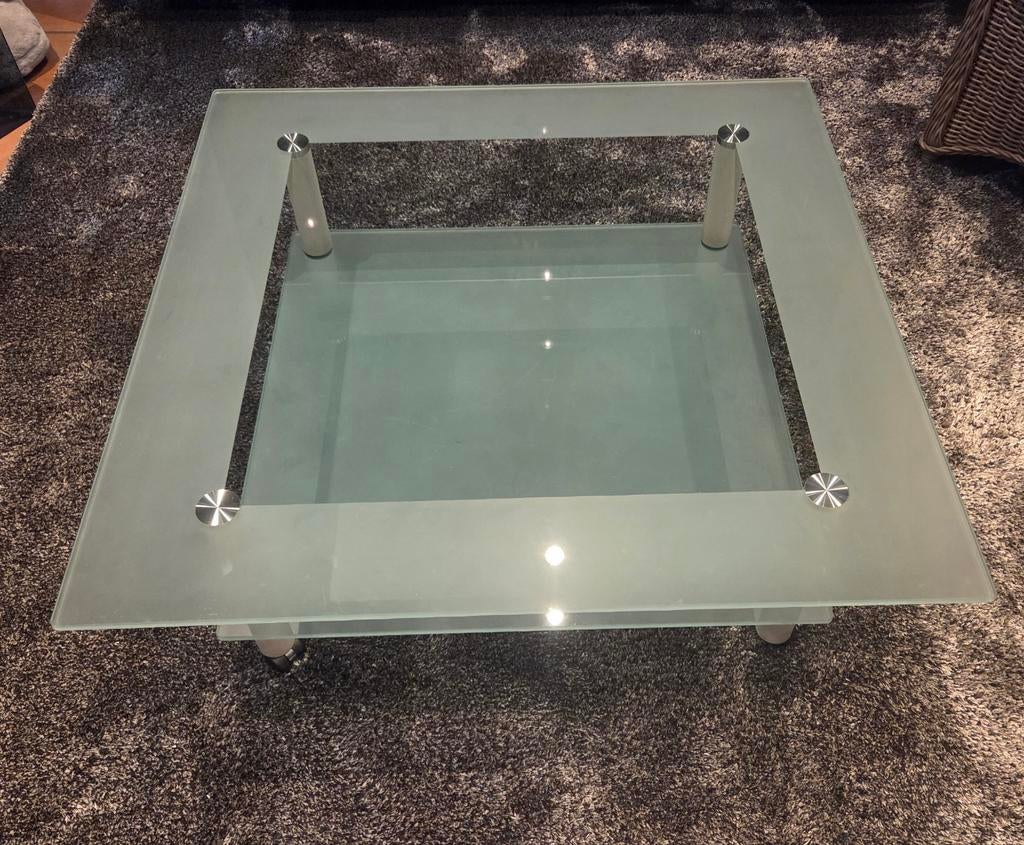 Table de salon, Enlèvement, Verre