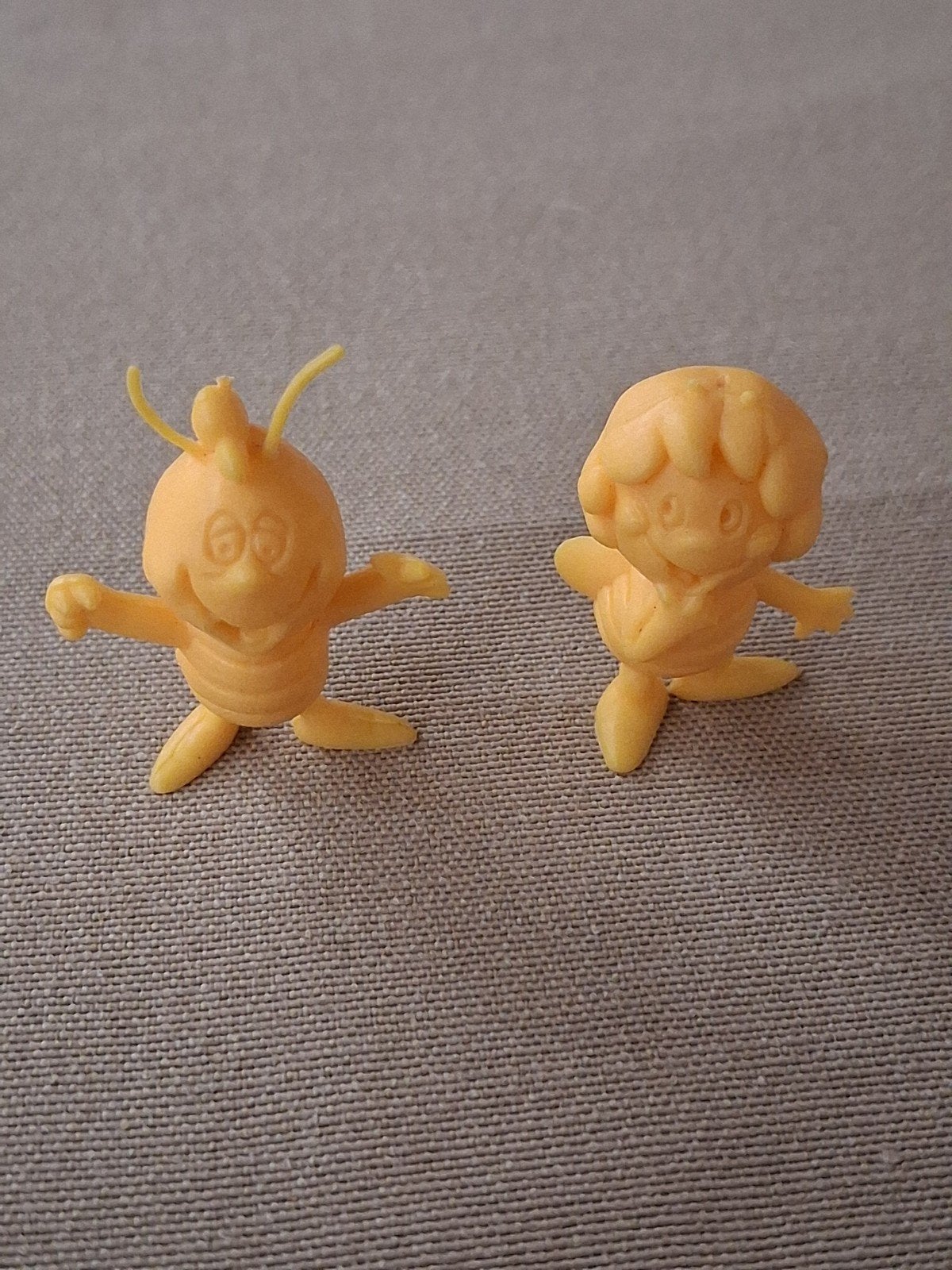 2 vintage verzamelfiguurtjes van Maya De Bij, Verzamelen, Poppetjes en Figuurtjes, Ophalen of Verzenden