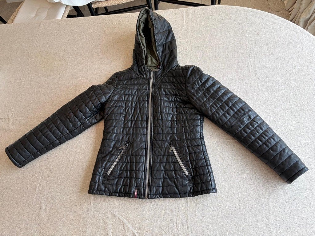 zwarte leren jas Oakwood, Zwart, Oakwood, Gedragen, Ophalen
