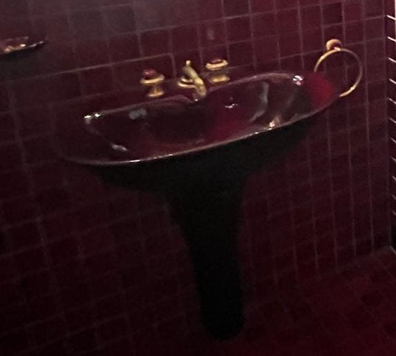 porseleinen handwasser, Ophalen, Gebruikt