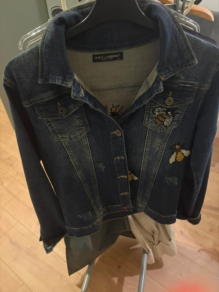 Dolce gabbana, Ophalen, Zo goed als nieuw