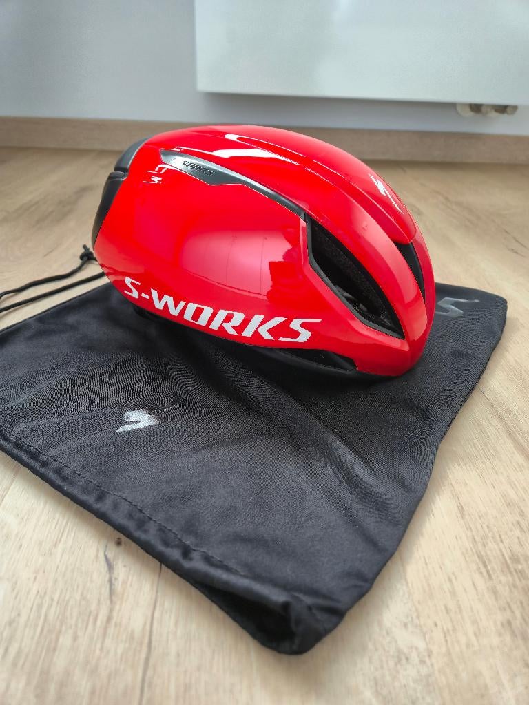S-works Evade 3 maat S rood in nieuwstaat, Fietsen en Brommers, Ophalen of Verzenden, Zo goed als nieuw, S, Specialized S-Works