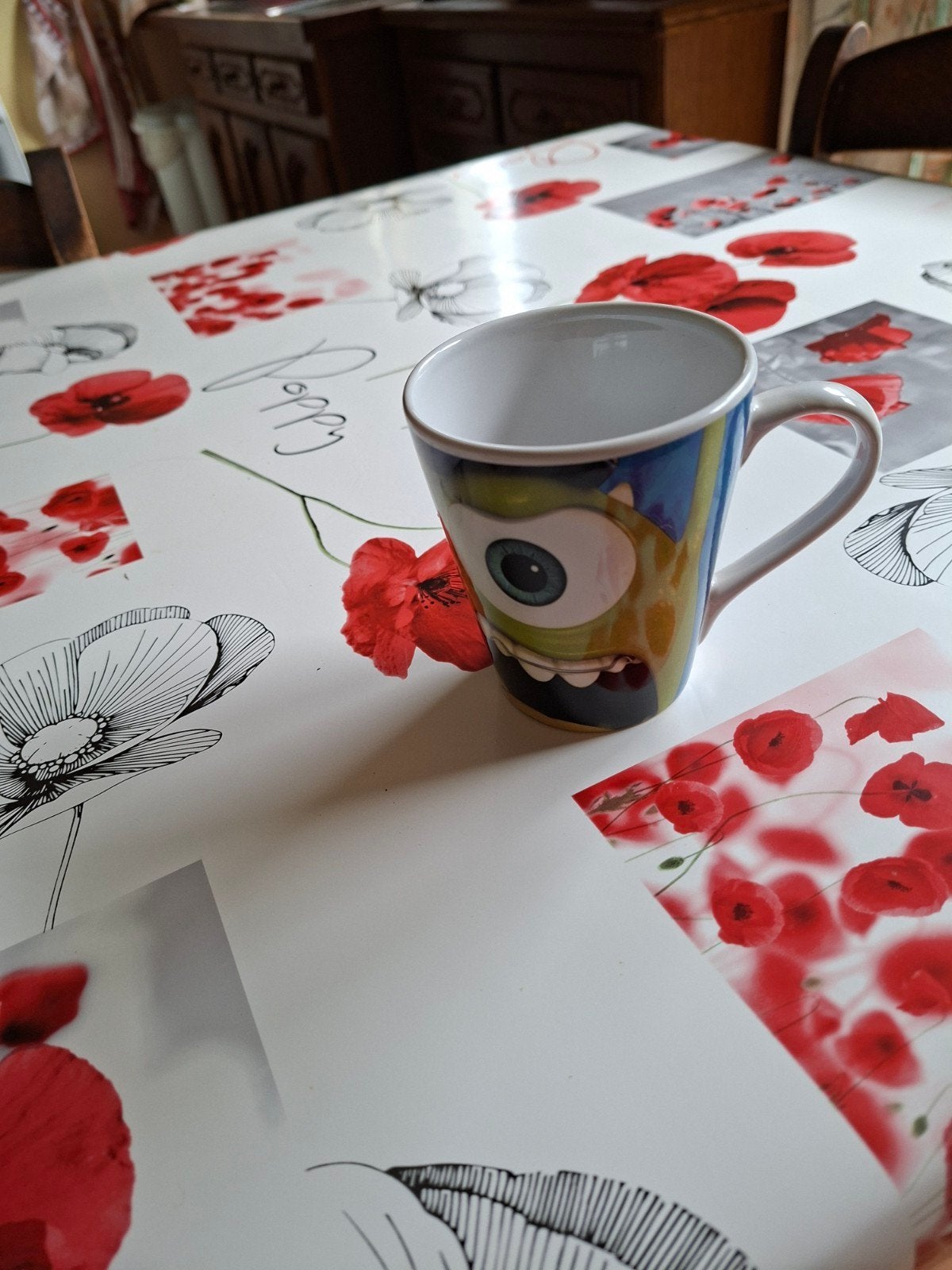 Mug Monsters University.  Neuf., Maison & Meubles, Enlèvement ou Envoi, Mug
