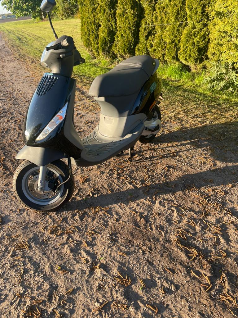 Piaggio zip 2000 2t 50 5k, Enlèvement, Comme neuf