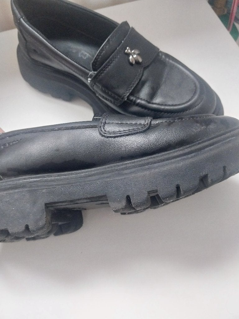 Chaussure  Geox fille, Kinderen en Baby's, Kinderkleding | Schoenen en Sokken, Meisje, Schoenen, Ophalen of Verzenden, Zo goed als nieuw