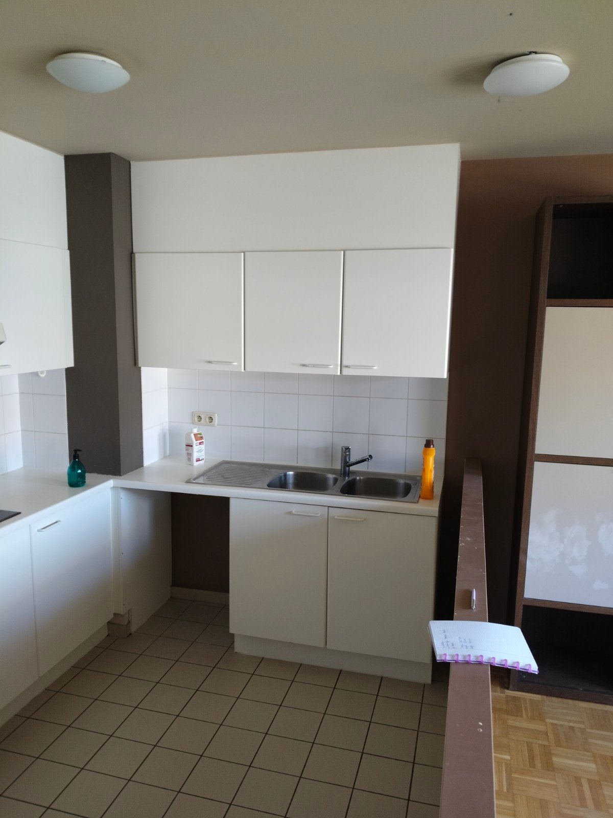 Gratis keuken, Enlèvement