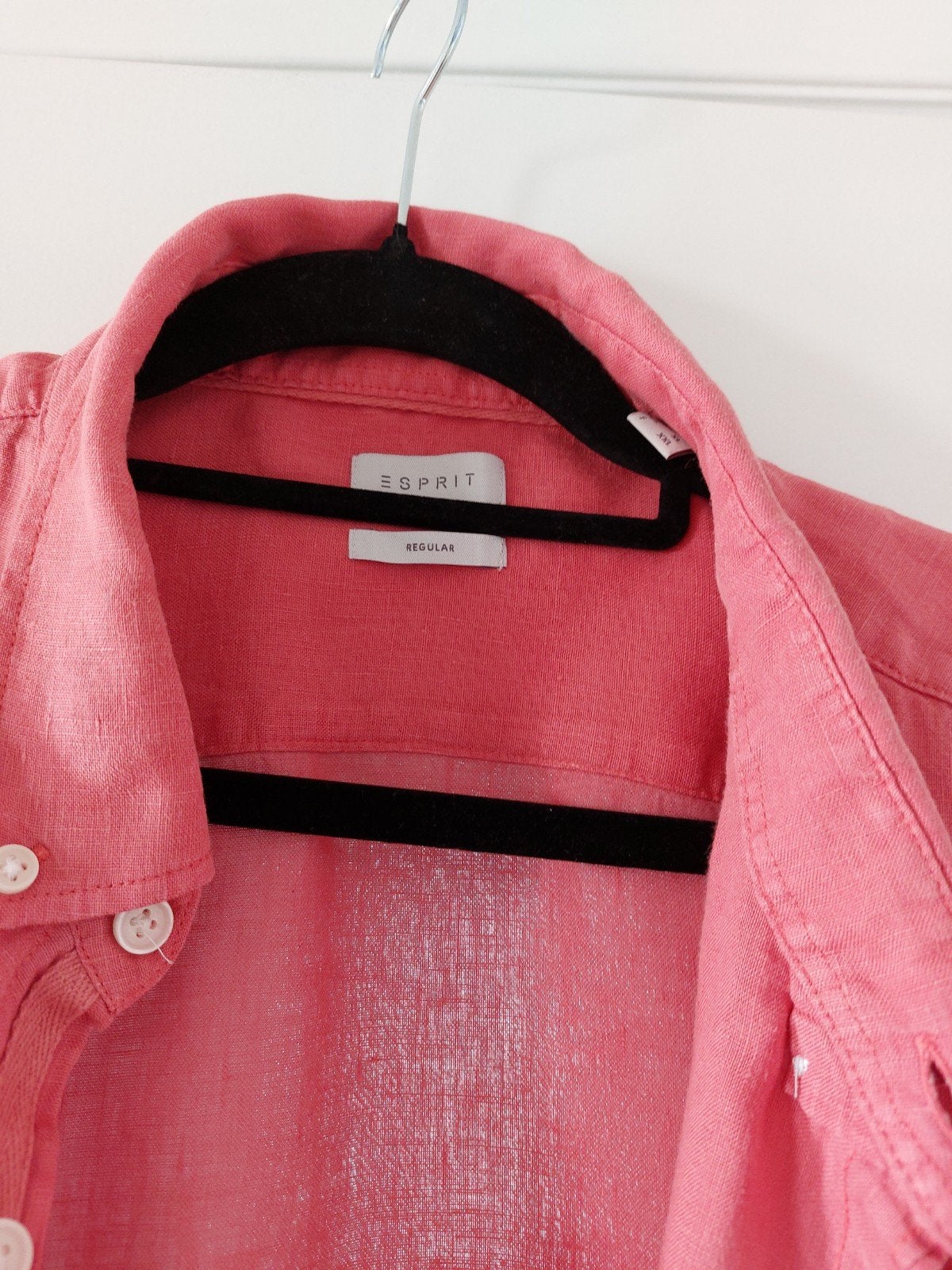 Chemise neuve ESPRIT, Enlèvement, Chemise