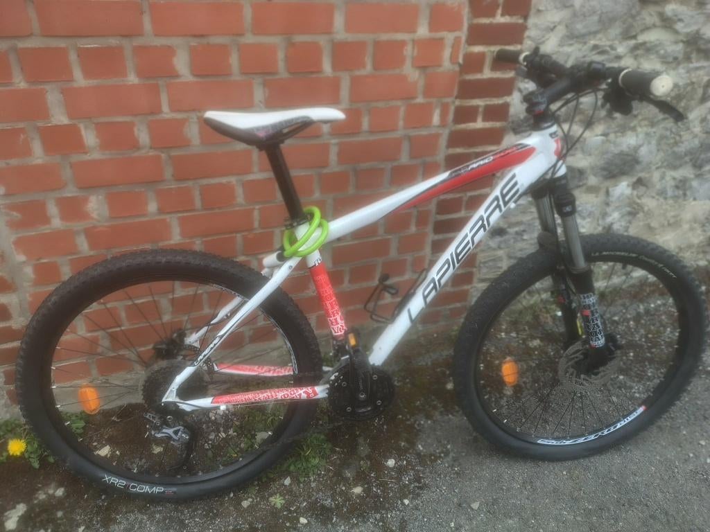 Vélo femme Lapierre, nouveaux pneus, peu roulé, Vélos & Vélomoteurs, Enlèvement, Comme neuf, Autres marques