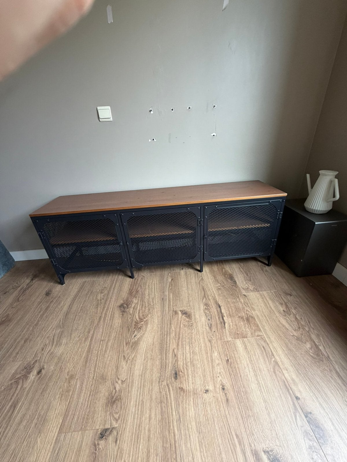 Ikea fjallbo tv meubel, Ophalen, Zo goed als nieuw