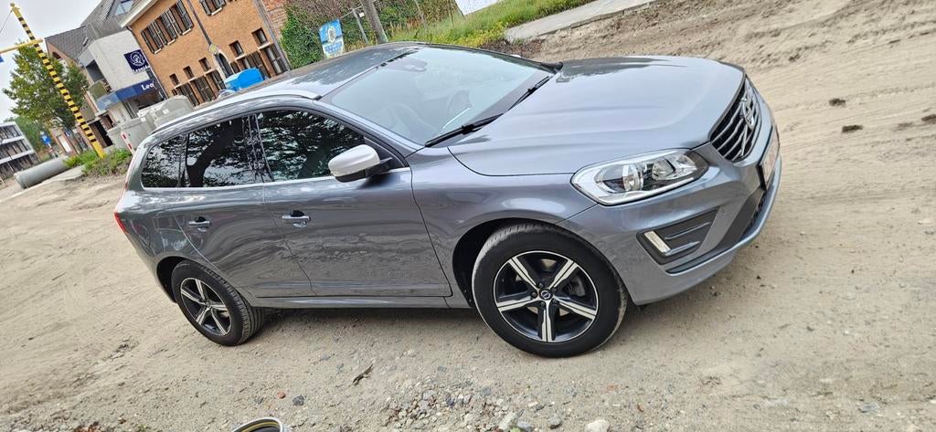 Volvo XC60 2017 - Rdesign - automaat - diesel - 117000km, Autos, Particulier, Achat