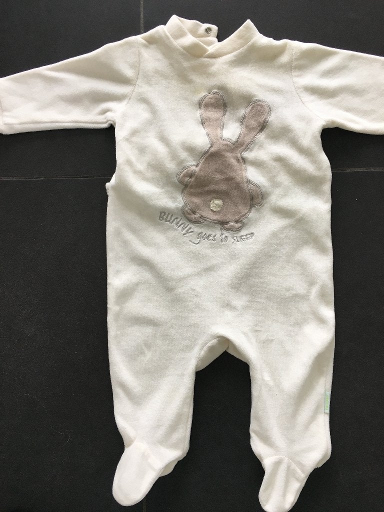 Pakje of pyjama beige maat 68, Kinderen en Baby's, Jongetje of Meisje, Ophalen of Verzenden, Zo goed als nieuw, Premaman