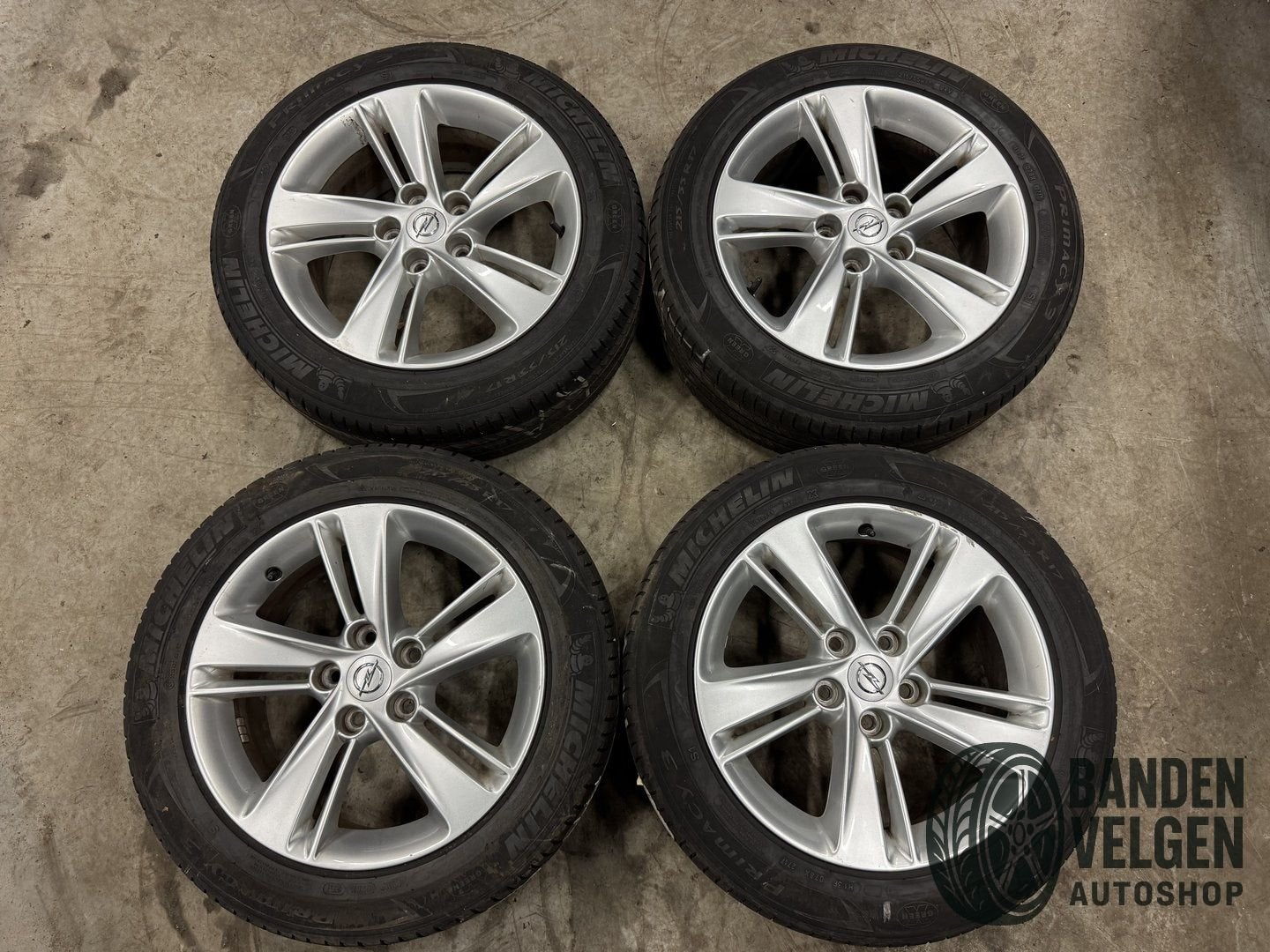 Opel Insignia LM Velgen 5 x 115 ET45 NG 70 Mm, Gebruikt, -, -, Banden en Velgen