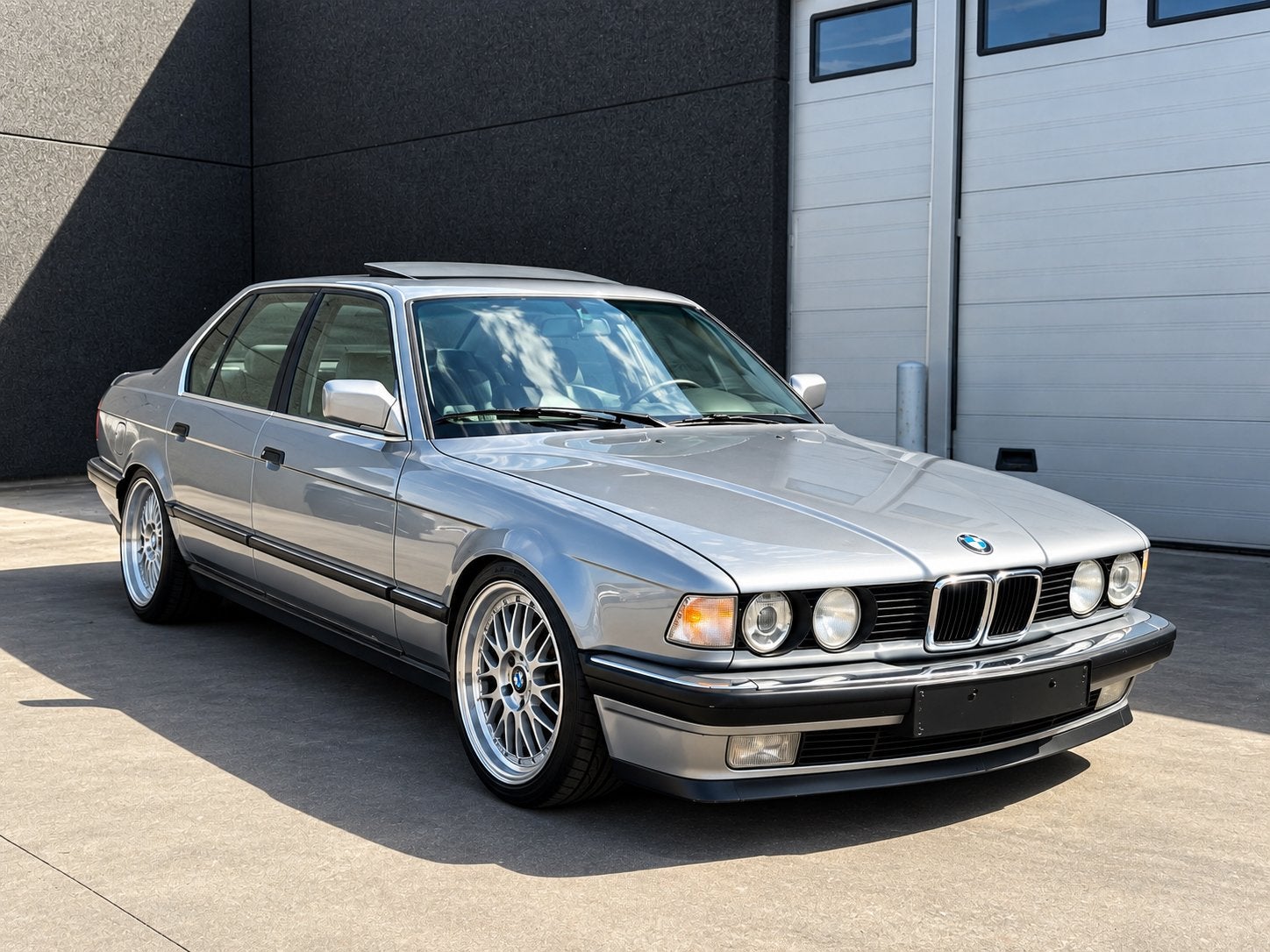 Bmw 735i benzine automaat gekeurd voor verkoop oldtimer, Autos, Achat, Automatique, Particulier, Série 7