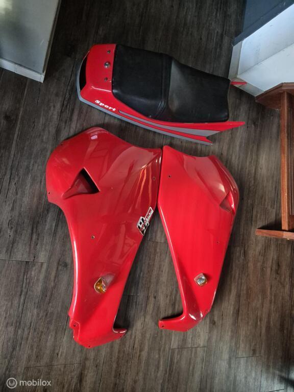 Kuipset kuipdelen buddyseat kont zit SS Supersport 750 900, Enlèvement ou Envoi, Factorystore.service@ducati.com, Via Antonio Cavalieri Ducati, 74/5, 74/6, 40132 Bologna BO