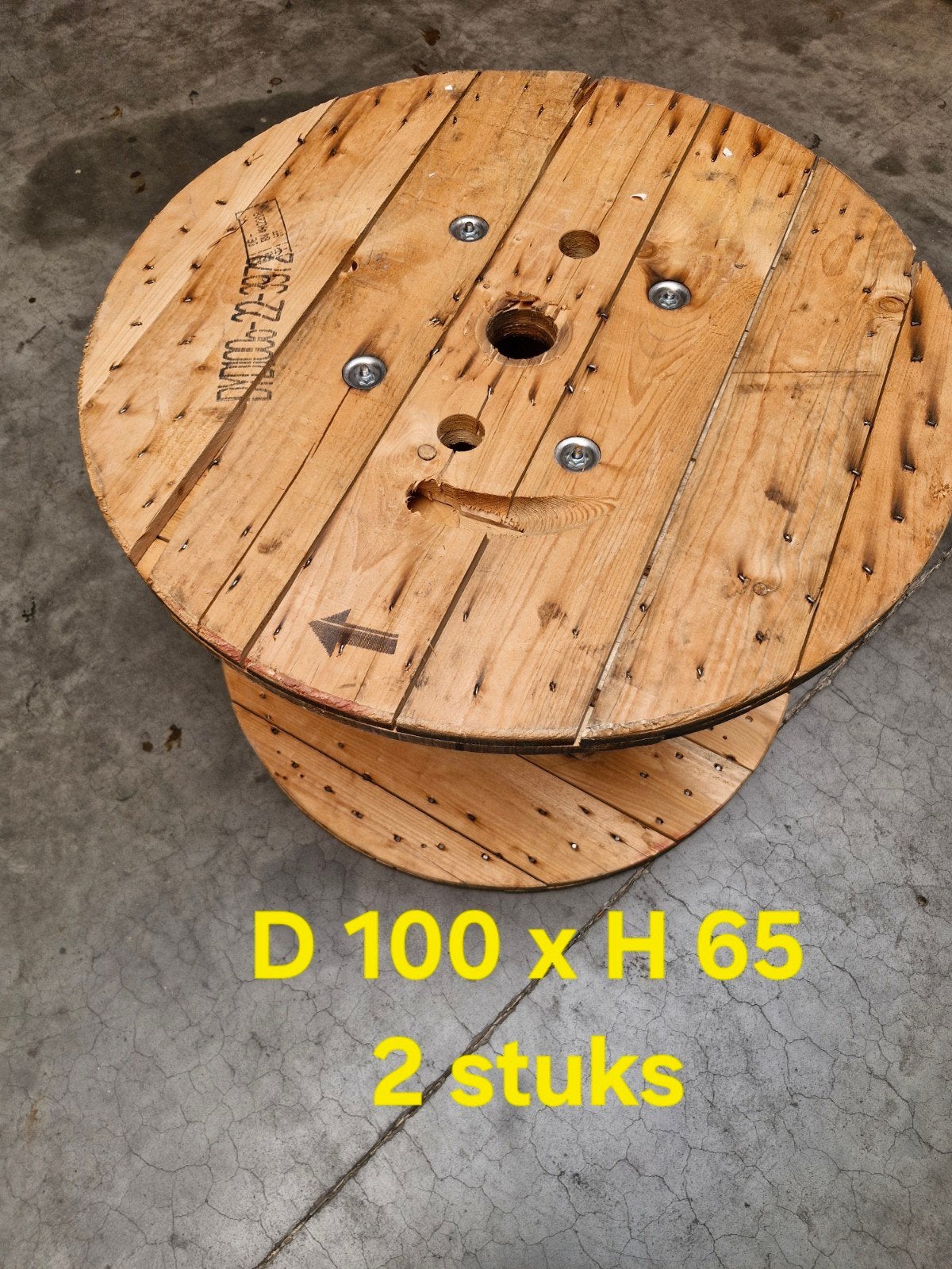 Houten haspel(s), Ophalen, Gebruikt, Rond, Hout