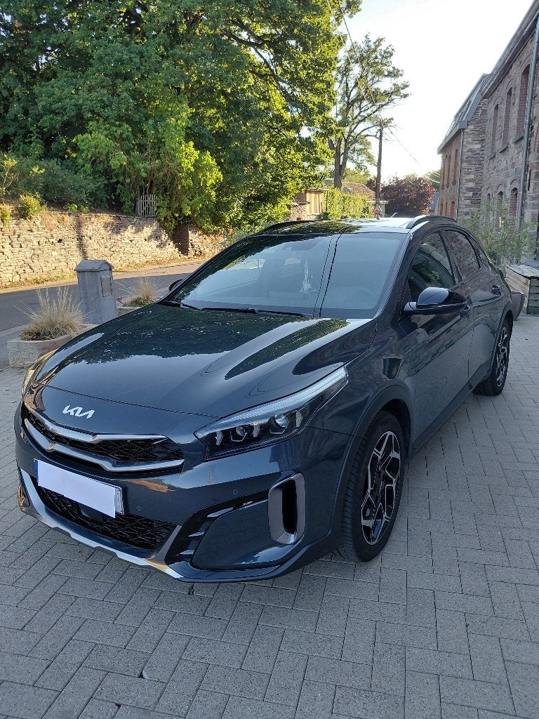 Kia xceed, Autos, Achat, Entretenue par le concessionnaire, Noir, 5 portes
