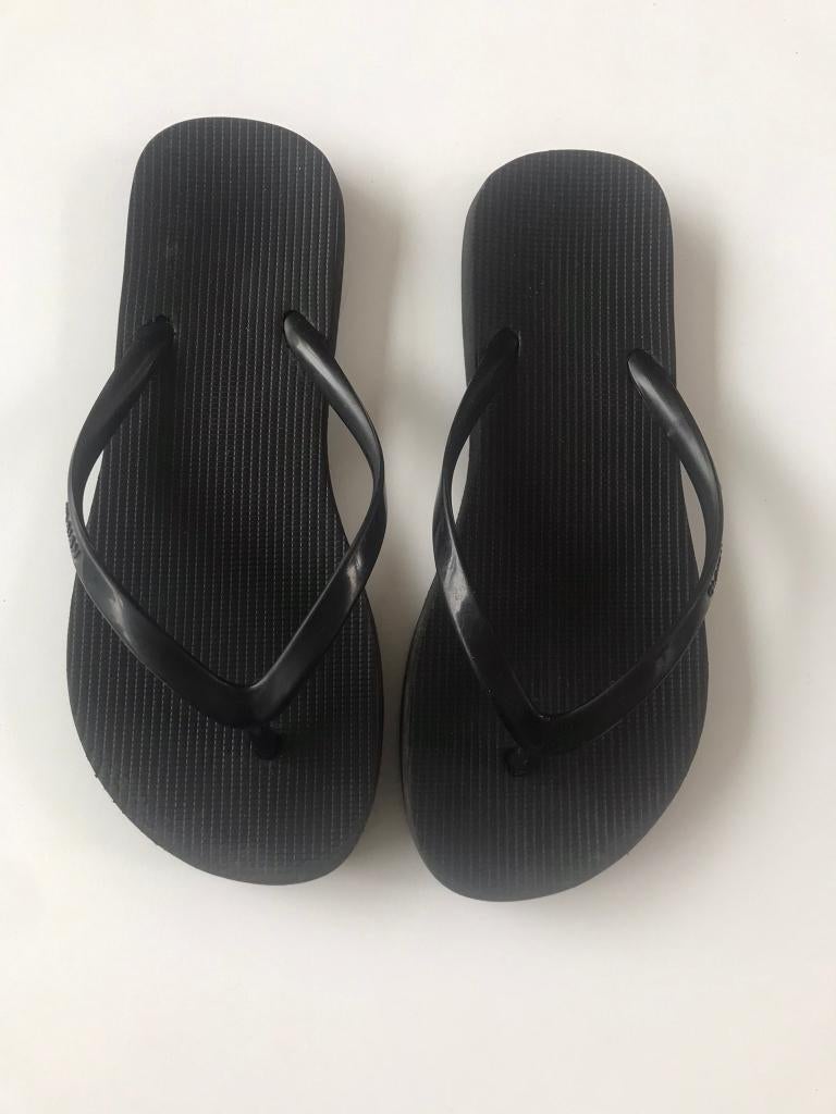Teenslippers maat 35 / 36, Ophalen of Verzenden, Gebruikt, Jongen of Meisje