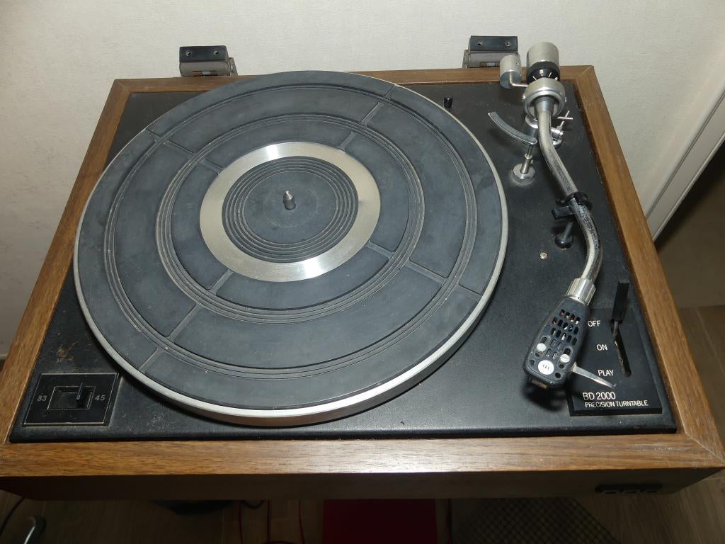 tourne-disque CEC BD2000, Autres marques, Tourne-disque, Enlèvement, Automatique