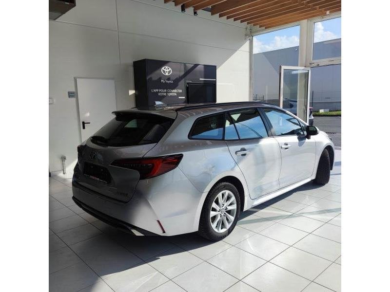 Toyota Corolla TS Dynamic+ BUSINESS PACK, Autos, Argent ou Gris, Achat, Euro 6, Corolla