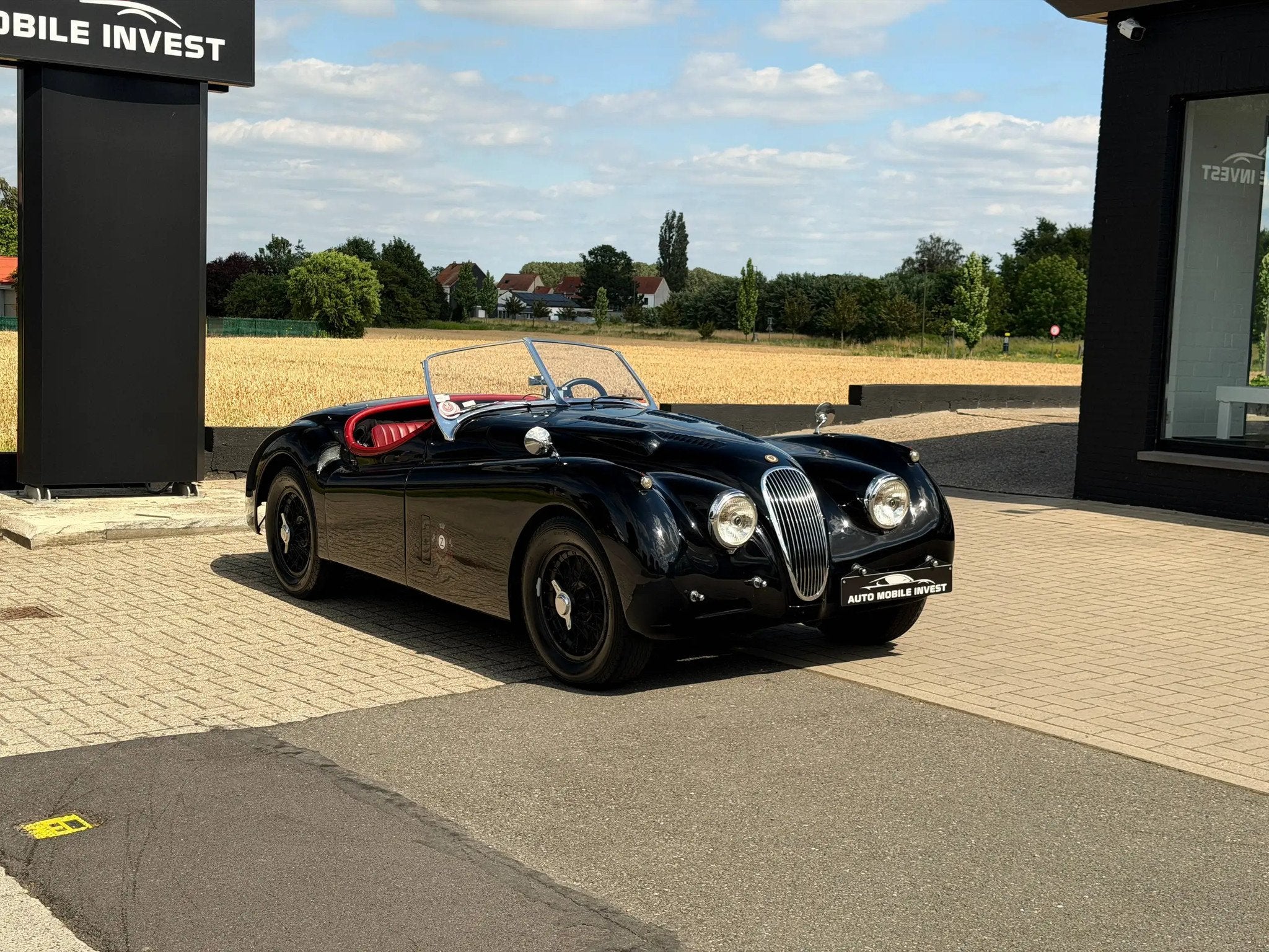 Jaguar XK 120 SE//WIRE WHEELS//TURN KEY CAR 0483/47.20.60, Zwart, Leder, Handgeschakeld, 2 zetels