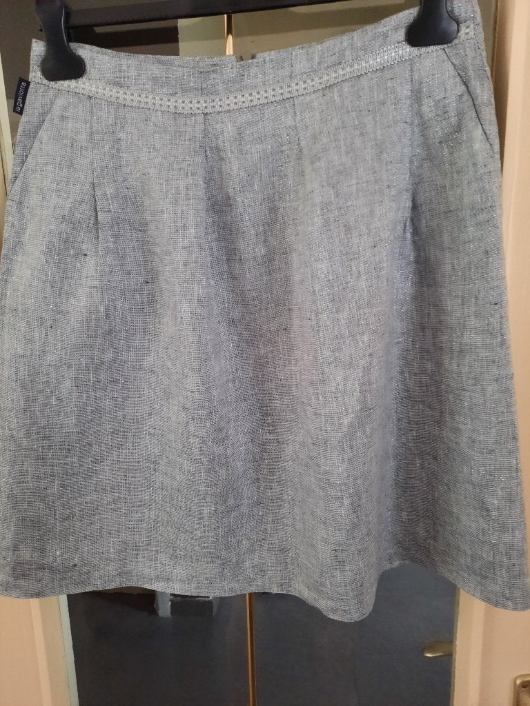mooie grijse rok, Maat 38/40 (M), Ophalen of Verzenden, La gaviotta, Grijs