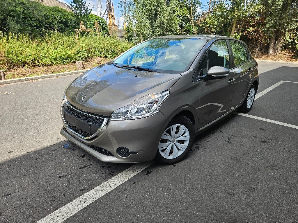 Peugeot 208 Airco Cruisecontrol *GARANTIE*, Auto's, Voorwielaandrijving, Dealer onderhouden, Stof, 1199 cc