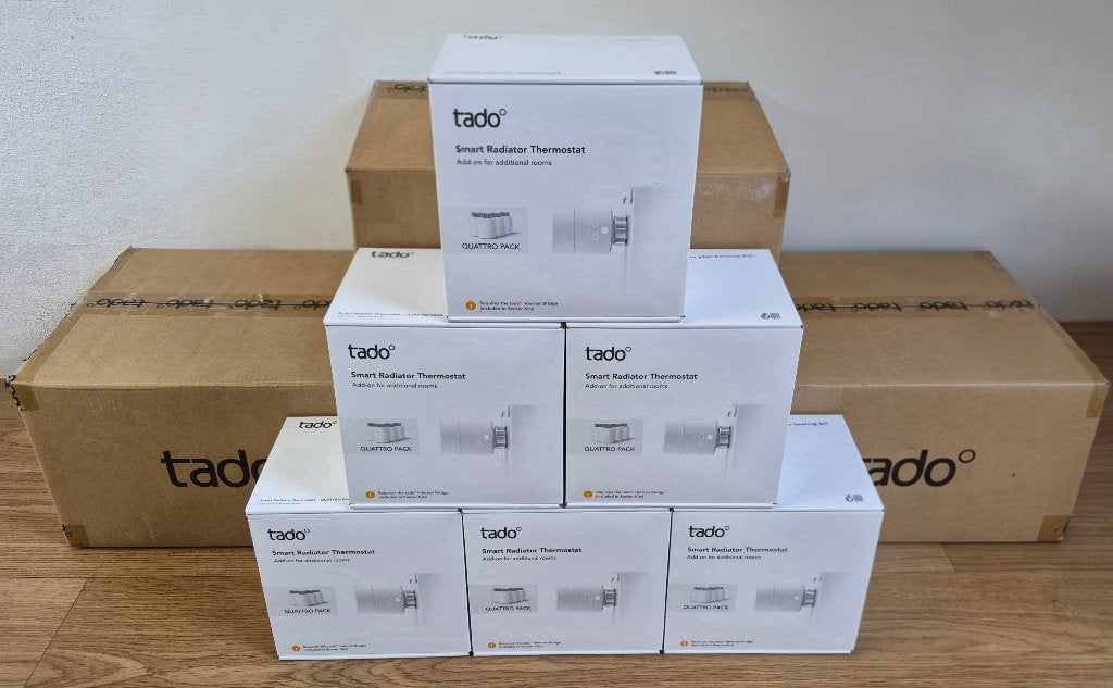 Tado° Slimme Radiatorknop V3+ Quattro pack, Bricolage & Construction, Enlèvement ou Envoi, Thermostat intelligent, Neuf