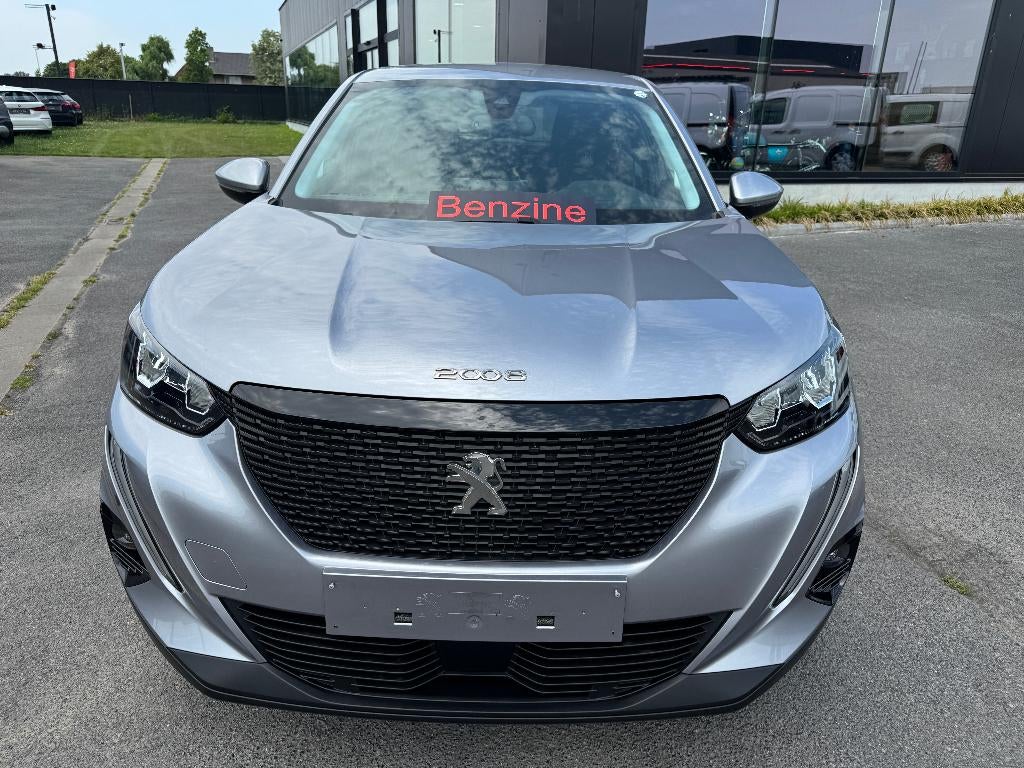 Peugeot 2008 automaat 1.2 benzine camera gps carplay cruise, Stof, 1280 kg, 1199 cc, 5 zetels