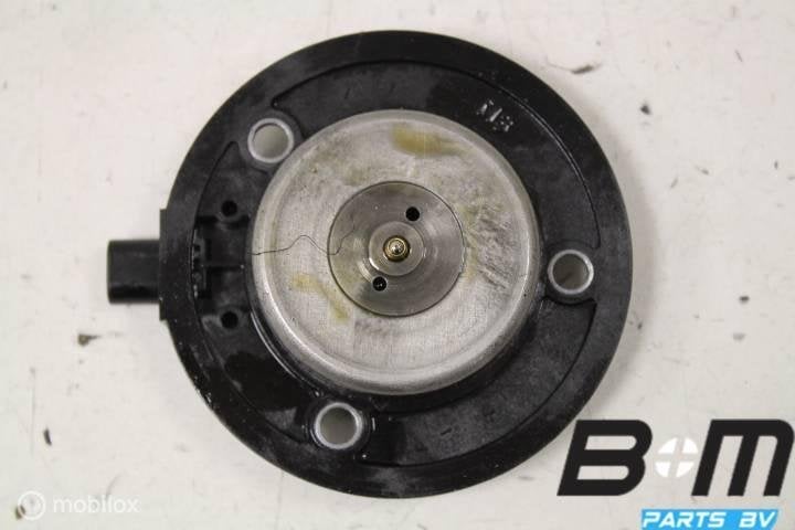 Magneet op cilinderkop VW Golf 7 06L109259A, Gebruikt