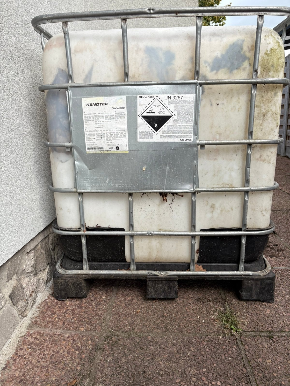 1000 liter IBC- container, Tuin en Terras, Ophalen, Overige materialen, Gebruikt, Met kraantje