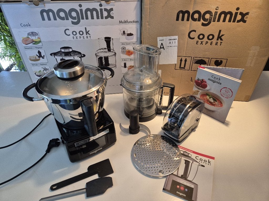 Magimix Cook Expert - defect met accessoires, Elektronische apparatuur, 4 liter of meer, 3 snelheden of meer, Ophalen of Verzenden