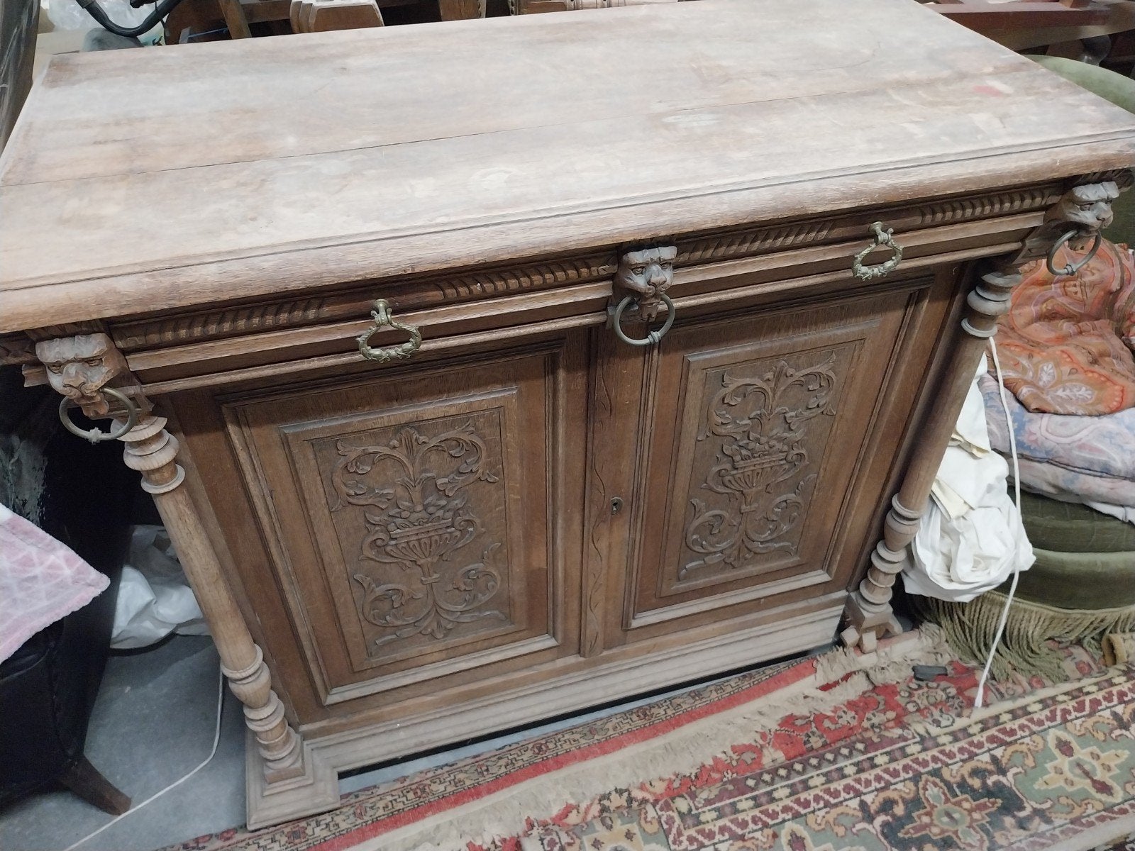 Meubles ancien tête de lion, 100 à 150 cm, 75 cm ou plus, Enlèvement, Utilisé