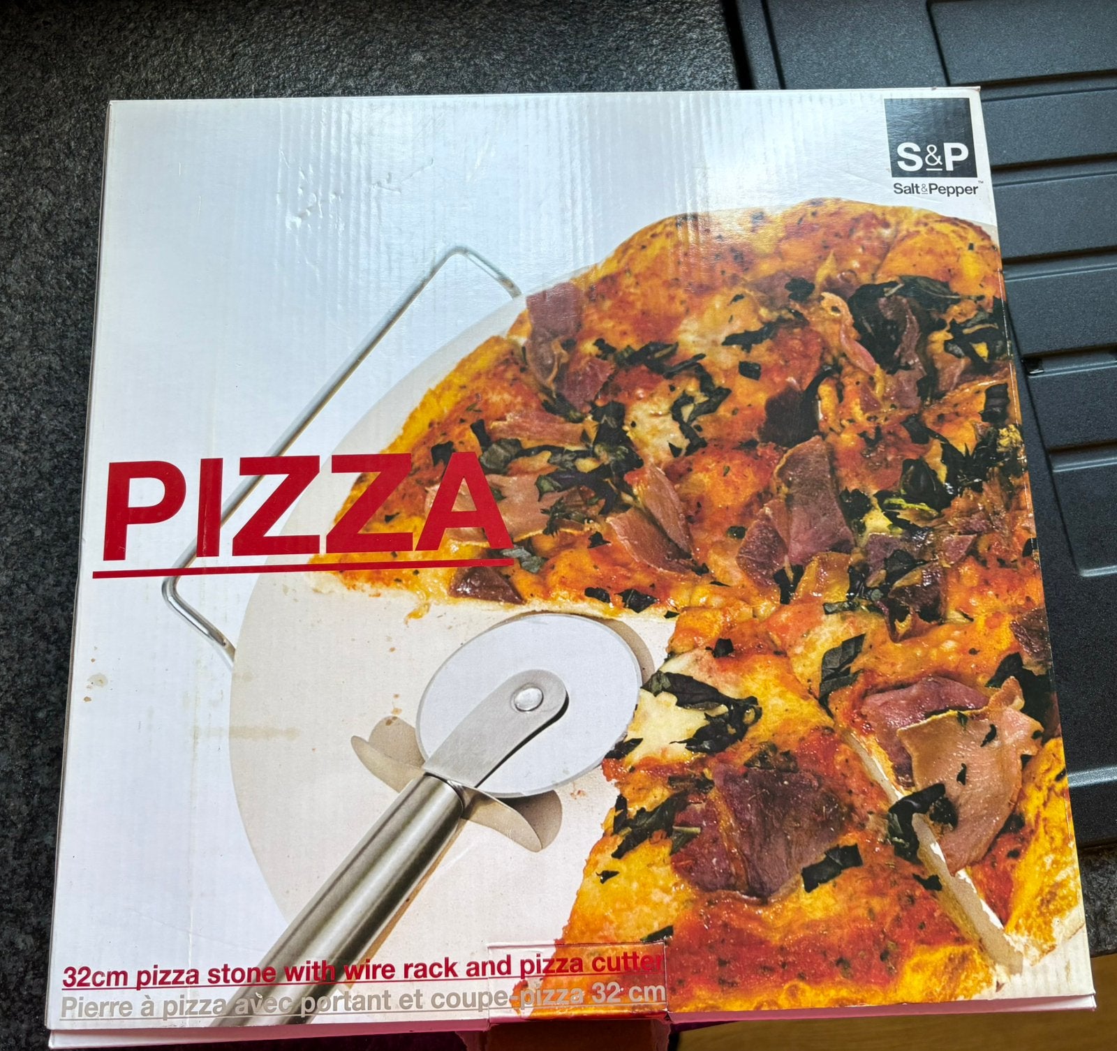 Pizzasteen en snijder 32cm - Salt & Pepper, Ophalen, Nieuw