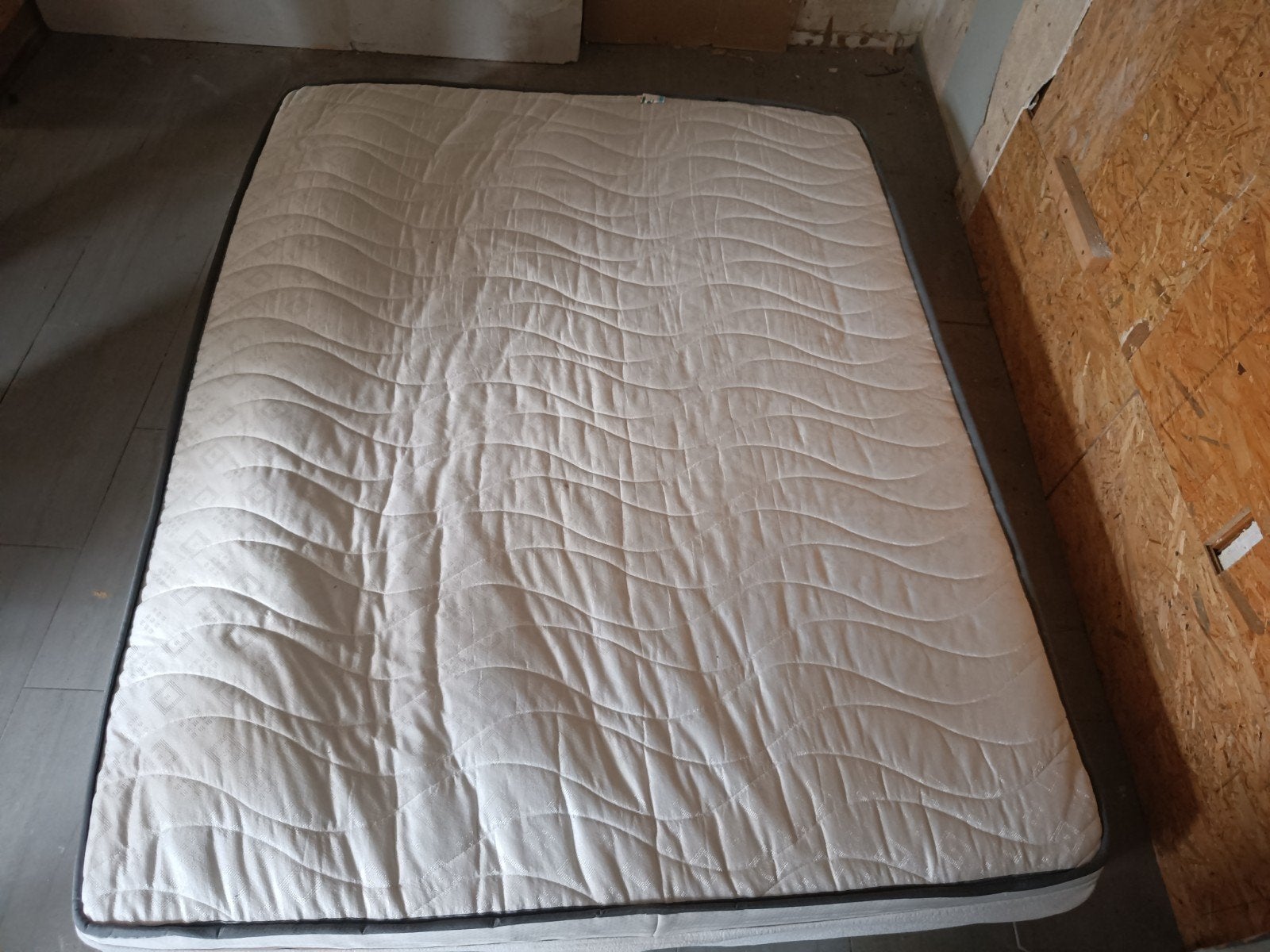 GRATIS matras, Ophalen, Matras