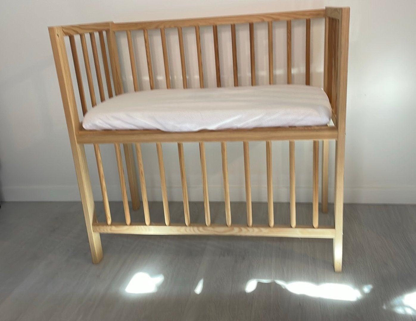 Co-sleeper & baby wieg, Kinderen en Baby's, Ophalen, Zo goed als nieuw