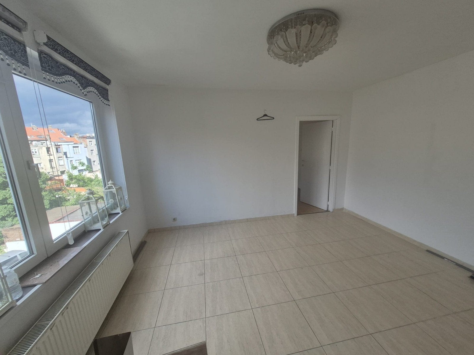 OPPORTUNITY Appartement met lift van 1 slaapkamer, woonkamer, Brussel
