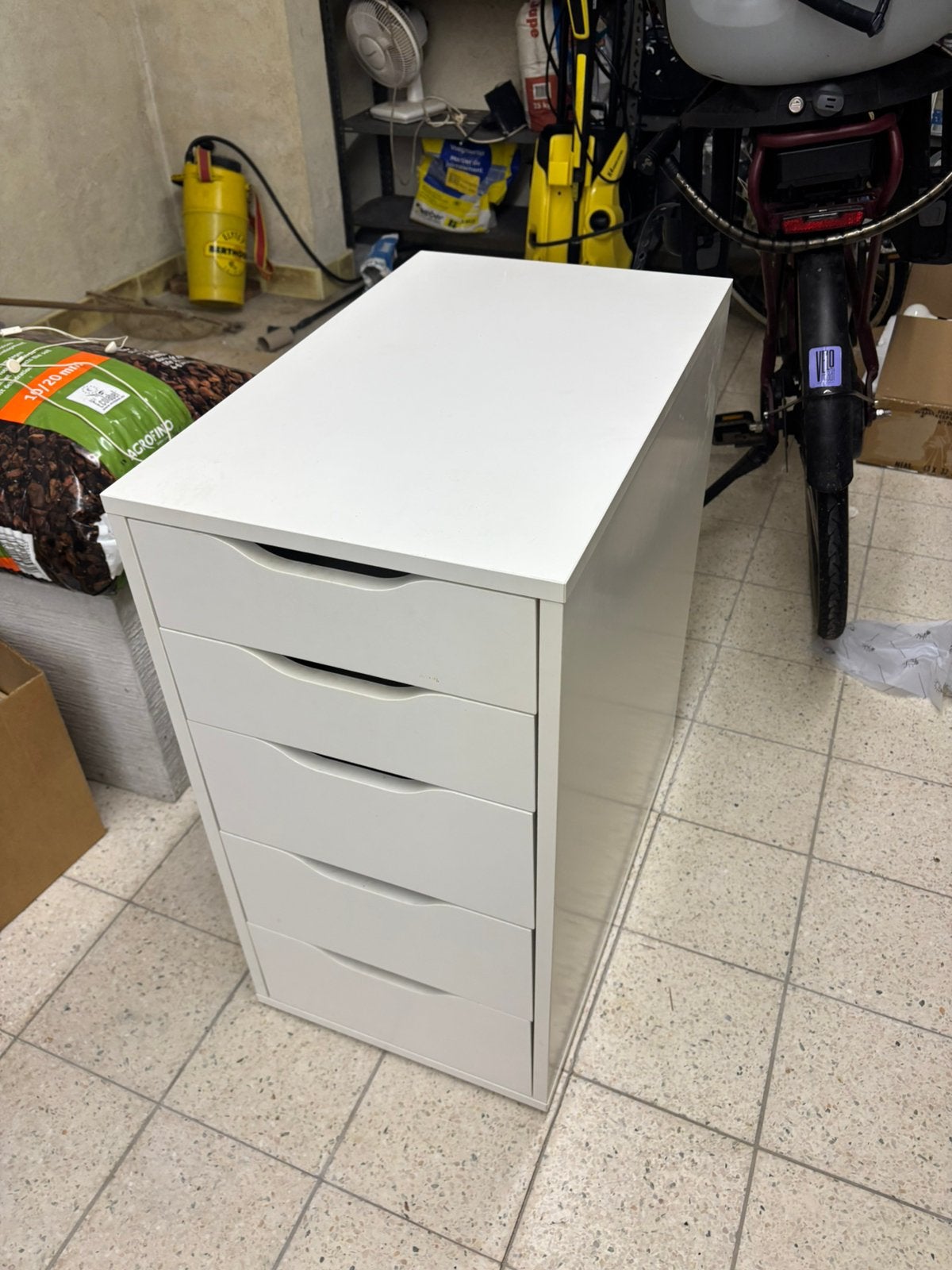 Ladekast Ikea, Enlèvement, Utilisé