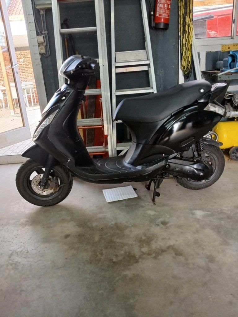 Scooter Piagio, Ophalen, Tweetakt, Gebruikt, Zip