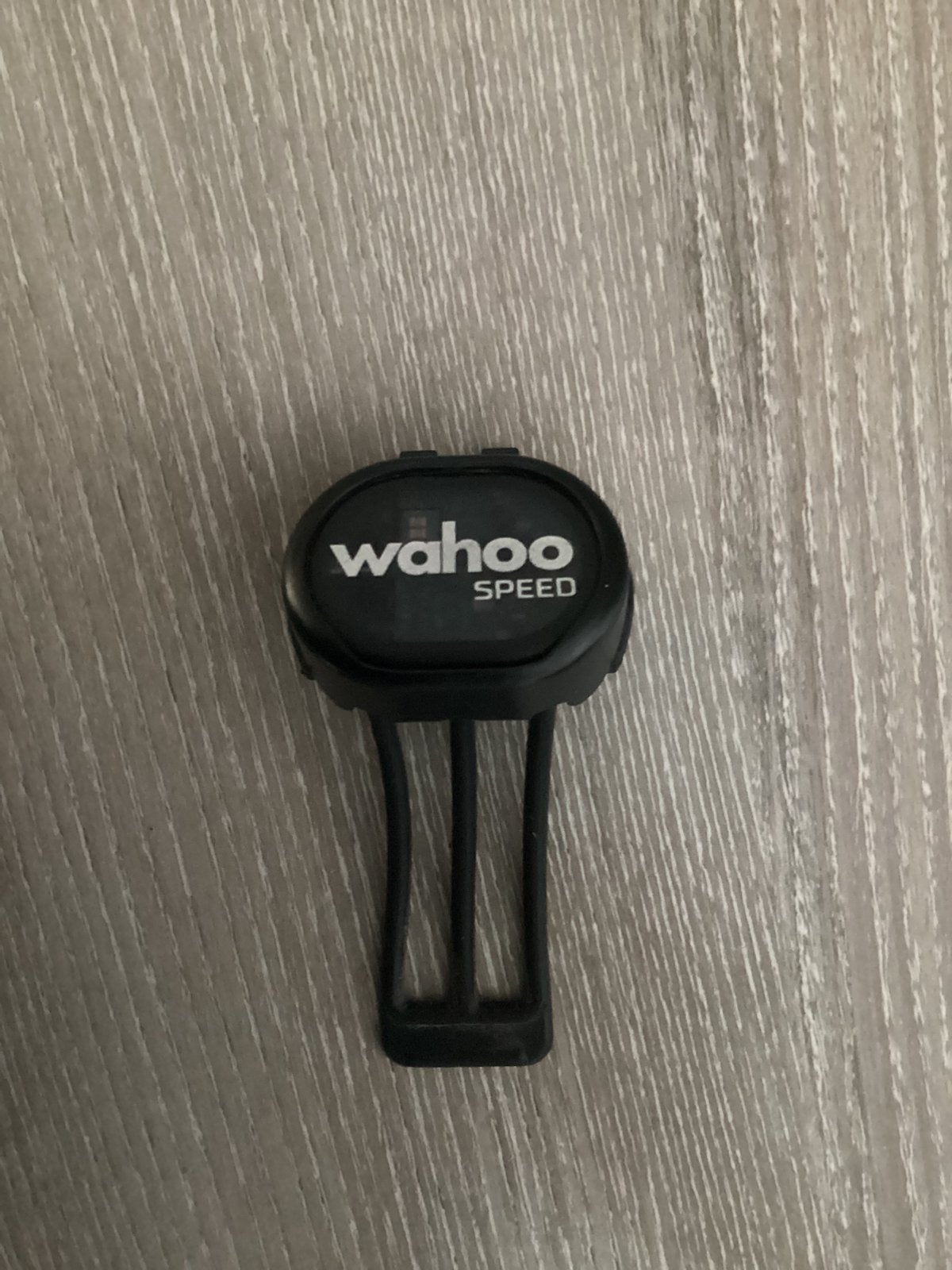 Snelheidssensor wahoo, Vélos & Vélomoteurs, Accessoires vélo | Compteurs de vélo, Enlèvement, Capteur de vitesse