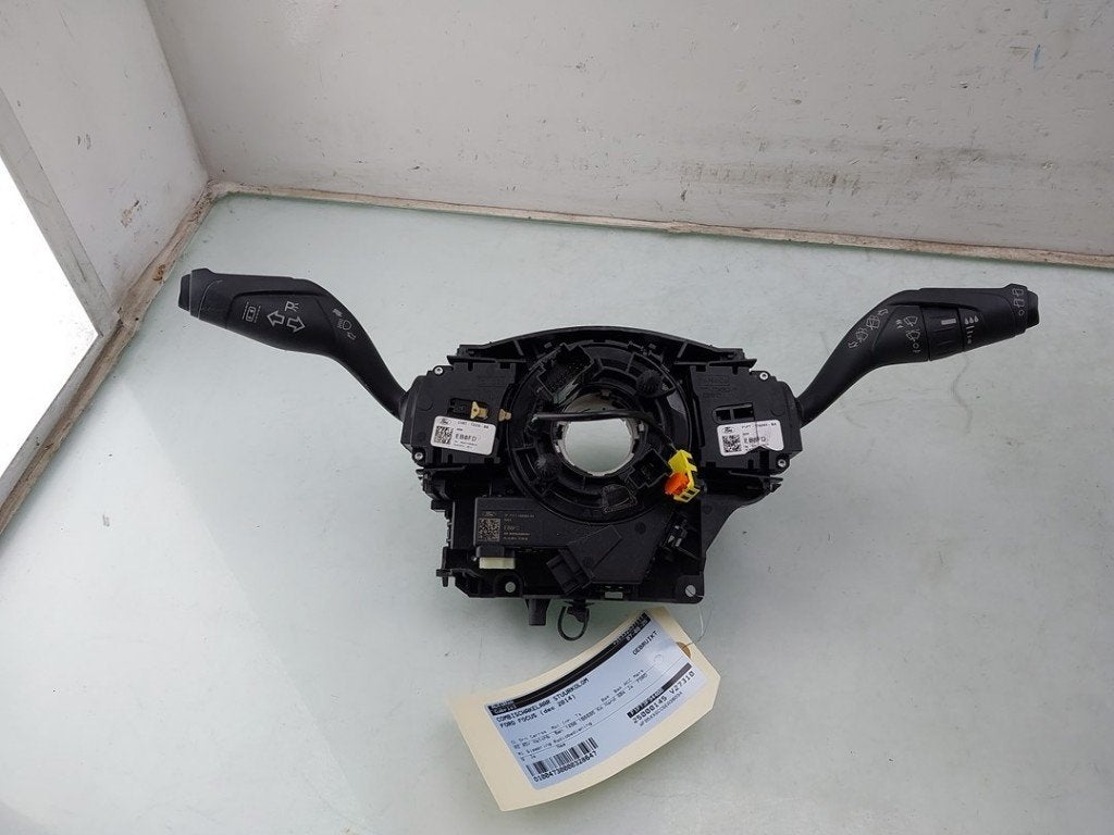 COMBINE COMMODO Ford Focus 3 (01-2010/01-2020), Utilisé, Ford