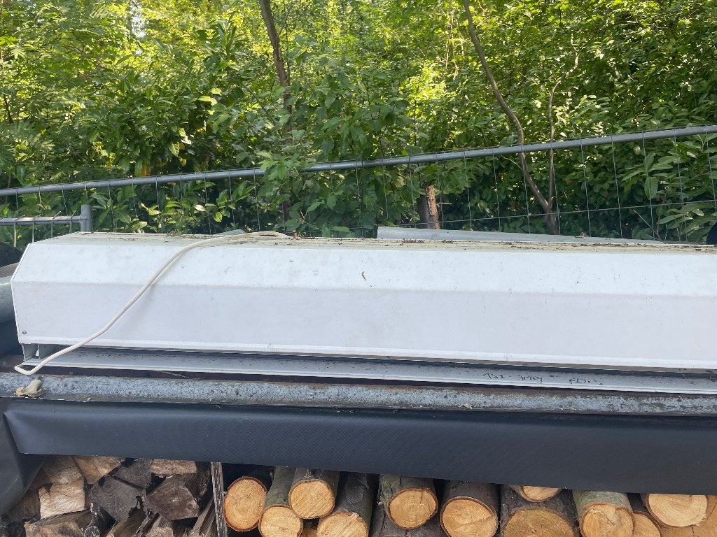 electrische rolluik, Ophalen, Gebruikt, 200 cm of meer, Wit