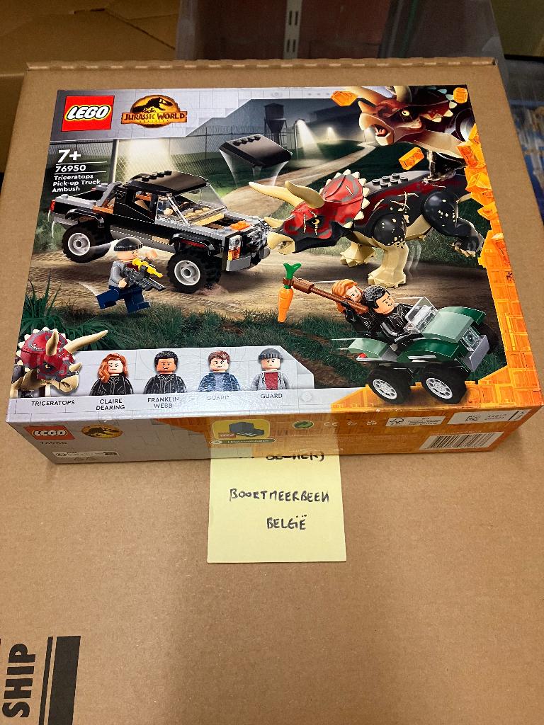Lego jurassic - Triceratops pick-up truck hinderlaag (76950), Jurassic World, Lego, Nieuw, Ophalen of Verzenden