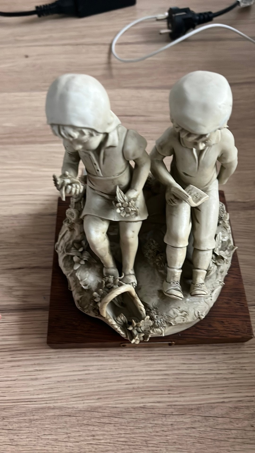 Figurine en porcelaine G.visentin, Collections, Enlèvement, Utilisé