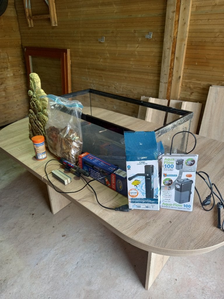 Aquarium en toebehoren, Dieren en Toebehoren, Ophalen, Inclusief deksel, Gebruikt, Overige typen